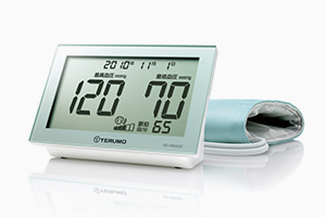 テルモ血圧計 ES-R800SZ
